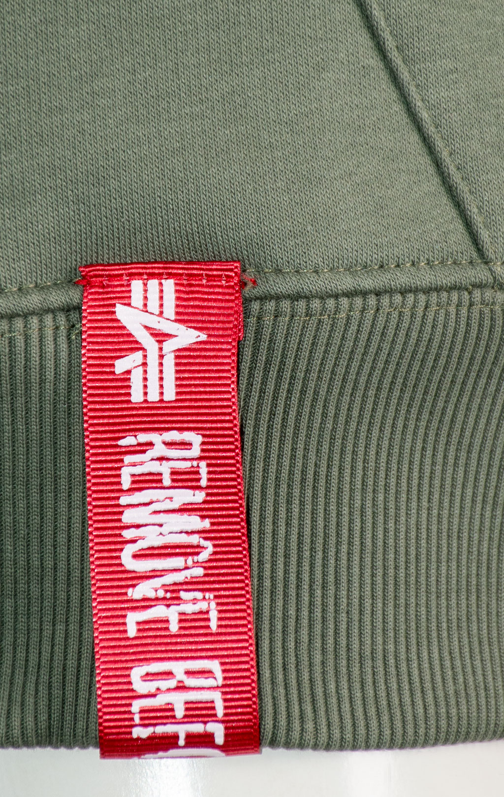 Толстовка ALPHA INDUSTRIES BASIC ZIP HOODY SMALL LOGO dark olive 