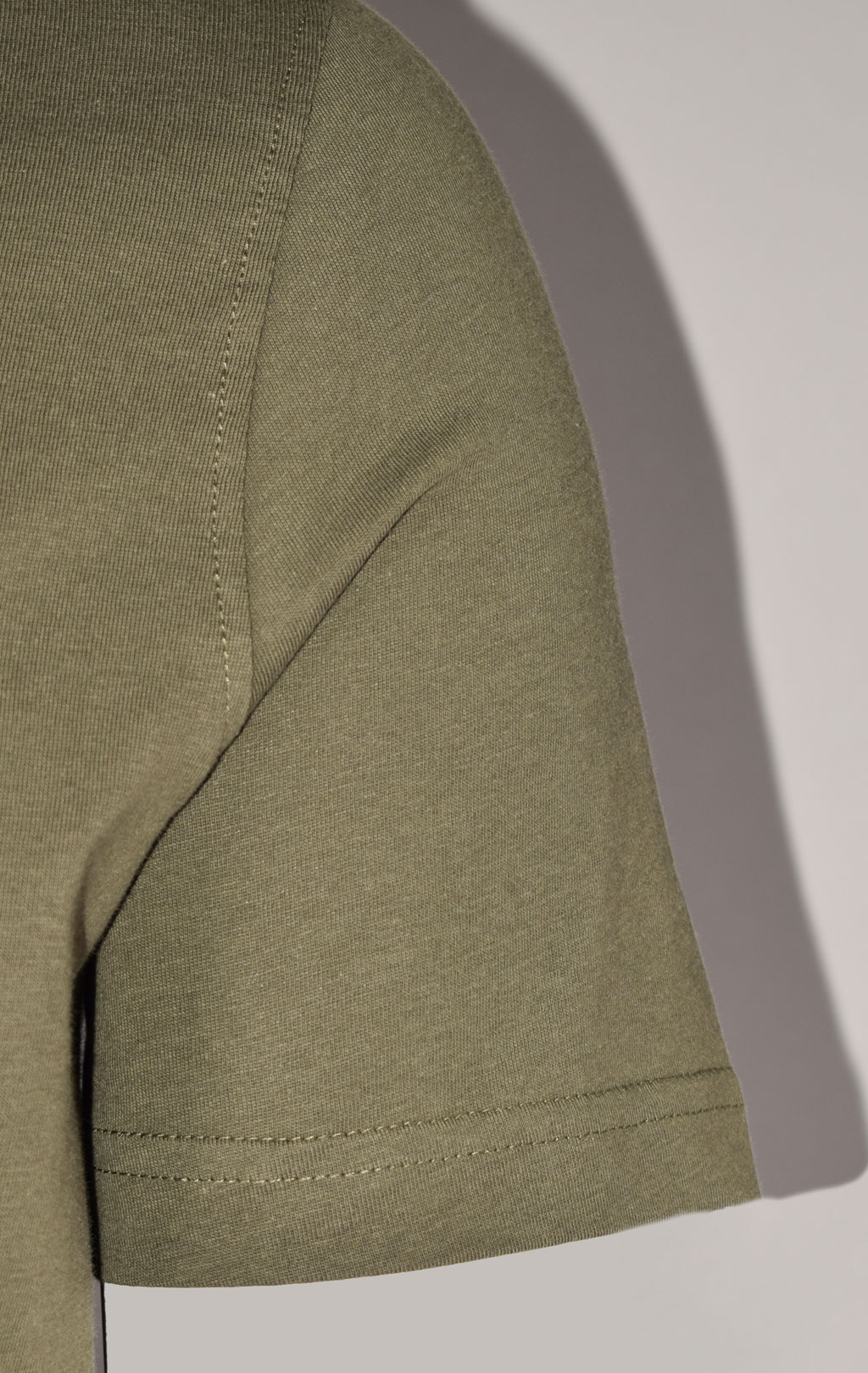 Футболка AERONAUTICA MILITARE SS 22/BD verde militare (TS 1942) 