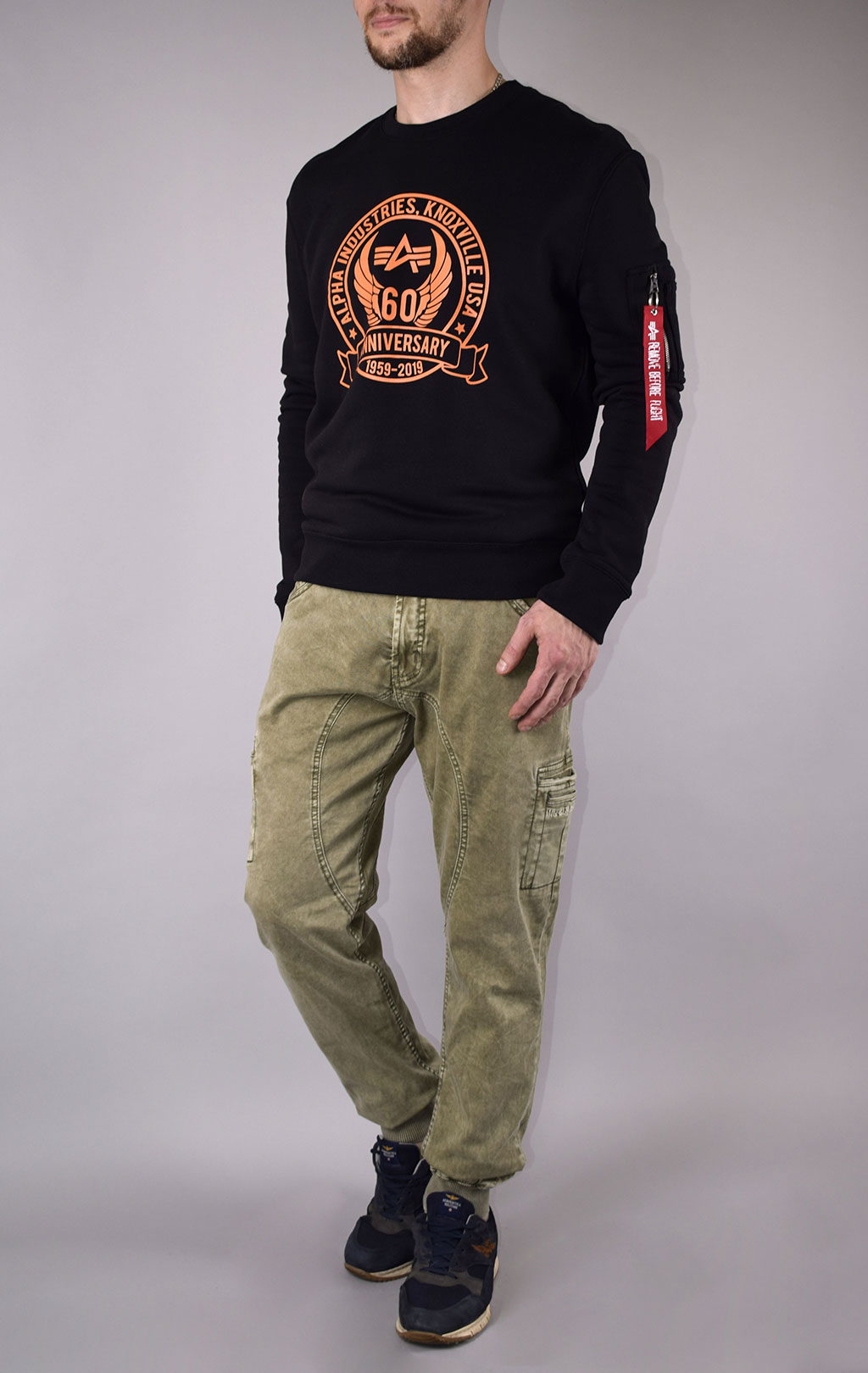 Свитшот ALPHA INDUSTRIES 60TH ANNIVERSARY CREW black 