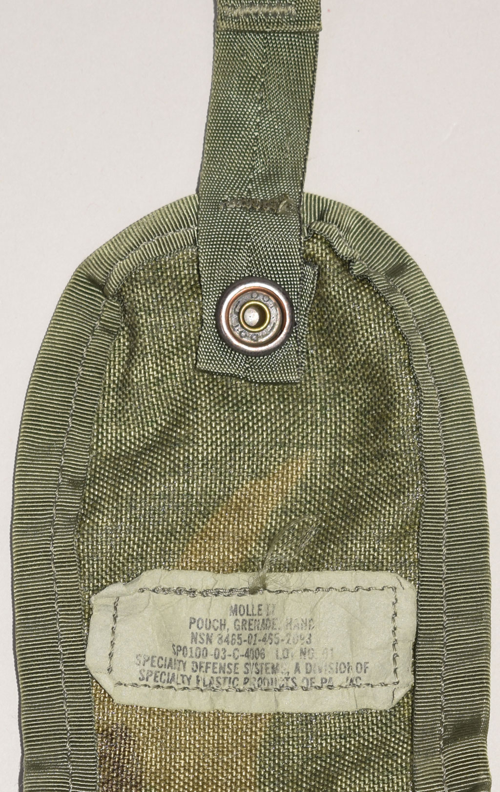 Подсумок гранатный Hand Grenade MOLLE camo woodland б/у США