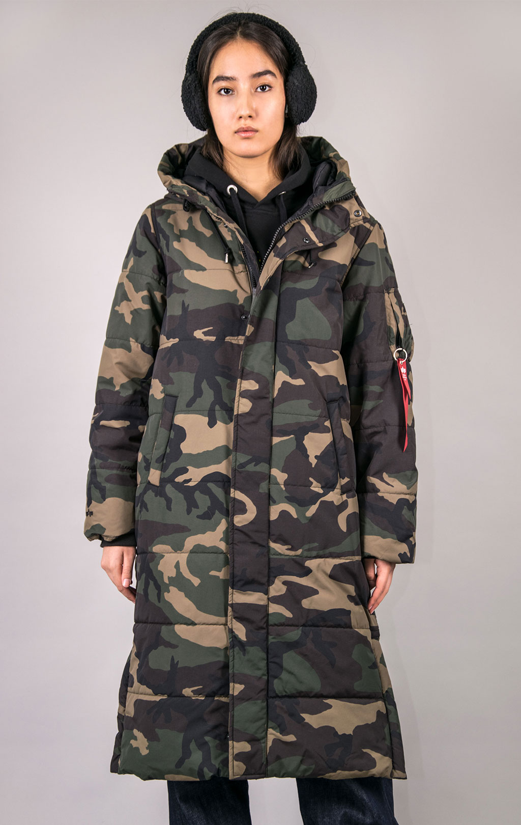 Женская куртка-парка ALPHA INDUSTRIES SIERRA PRIMALOFT PARKA dark woodland camo 