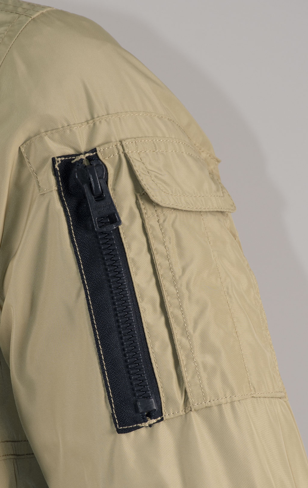 Ветровка-бомбер AERONAUTICA MILITARE SS 25 m/BD antelope beige (AB 2071) 