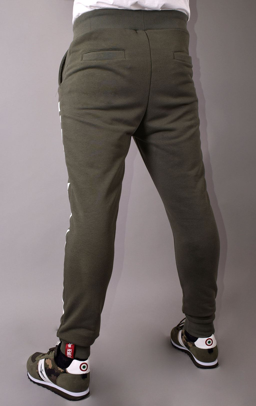 Брюки спортивные джоггеры ALPHA INDUSTRIES BIG LETTERS JOGGER dark olive 