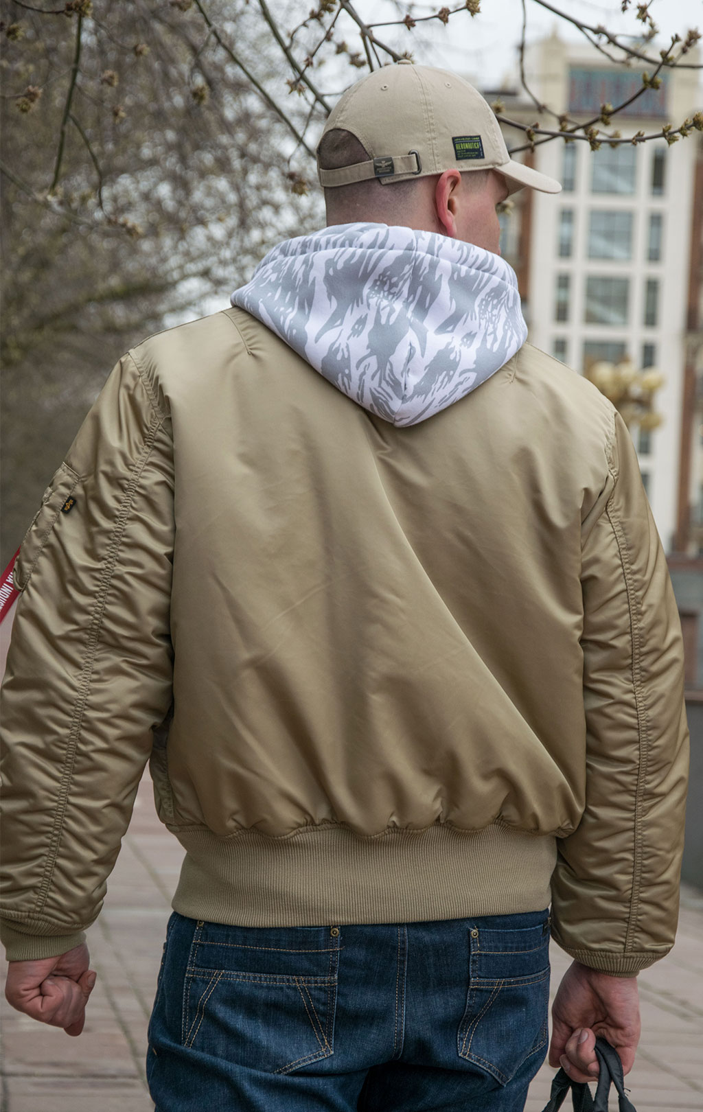 Бомбер ALPHA INDUSTRIES ORIGINAL FIT MA-1 SS 22 m vintage khaki 