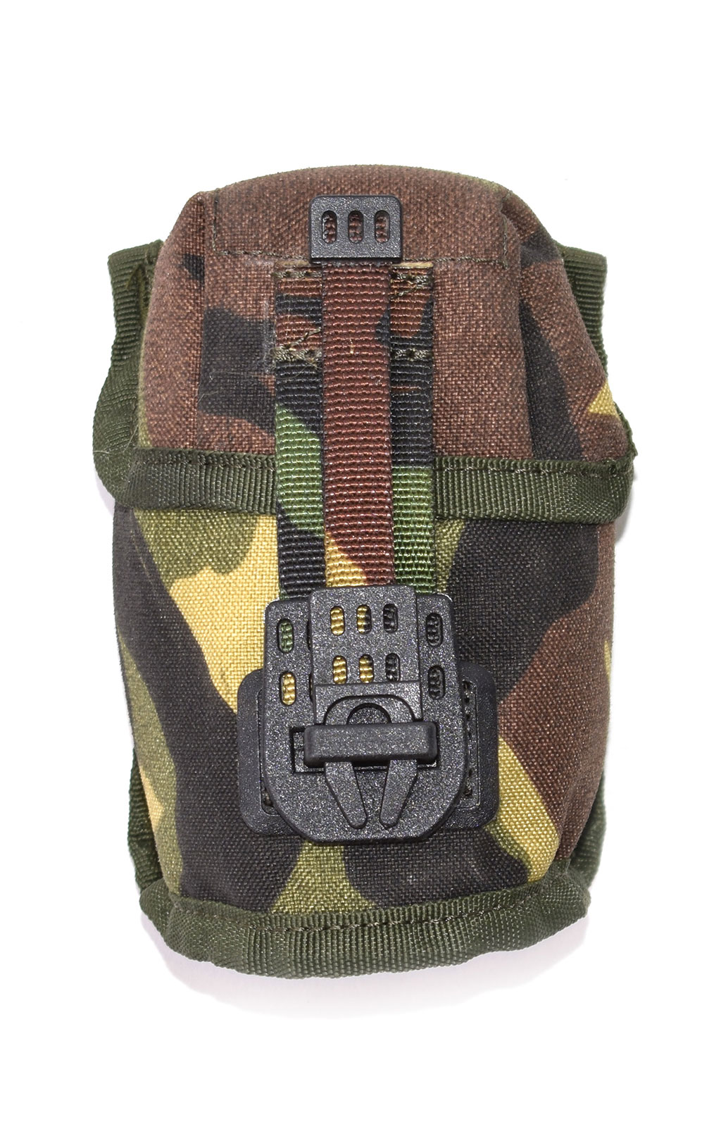 Подсумок гранатный HANDGRANAAT MOLLE dpm б/у Голландия