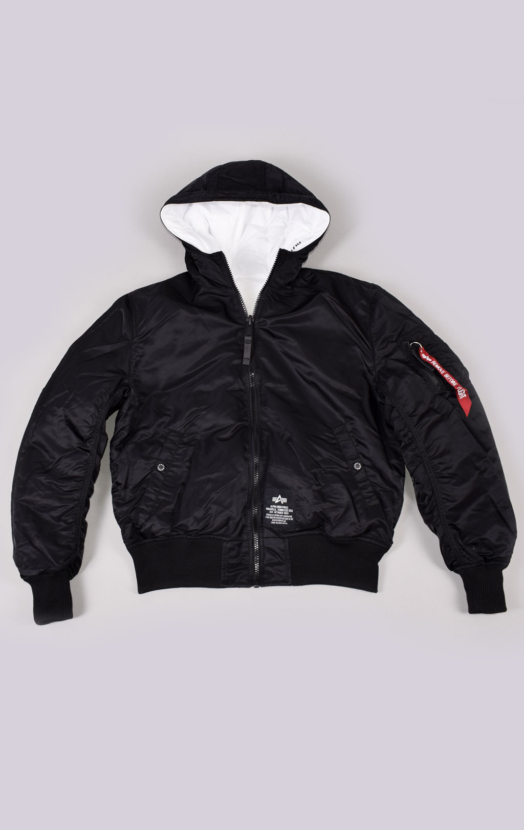 Куртка ALPHA INDUSTRIES HOODED PUFFER FD REV. black/white 