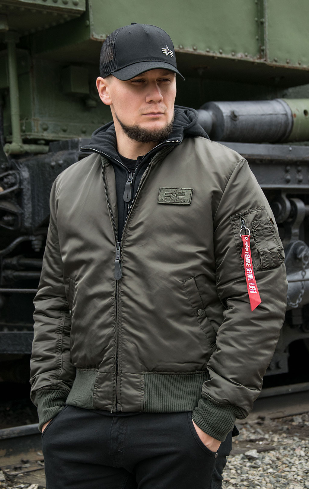 Куртка-бомбер лётная ALPHA INDUSTRIES D-Tec MA-1 black olive 