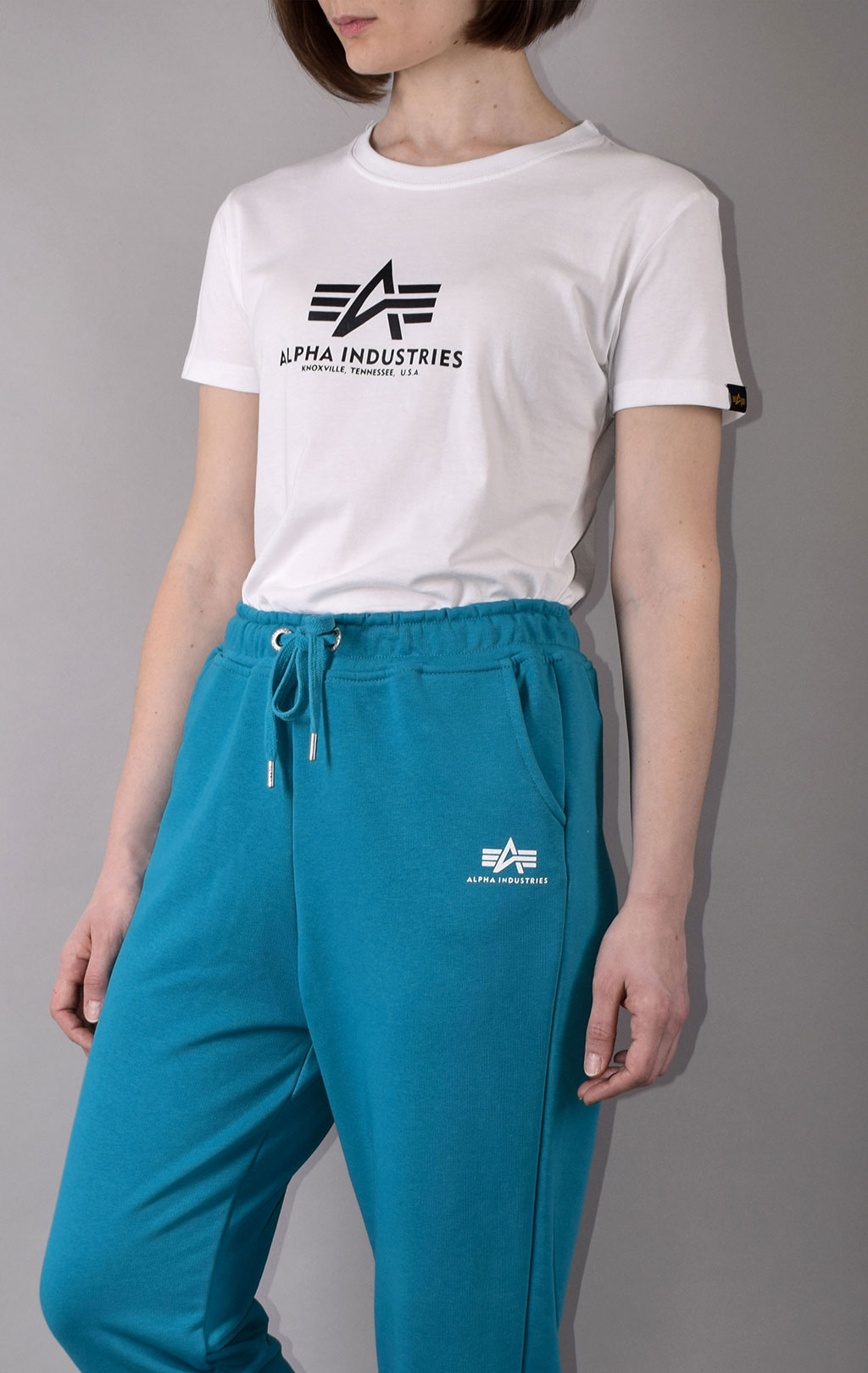 Женская футболка ALPHA INDUSTRIES NEW BASIC T white 