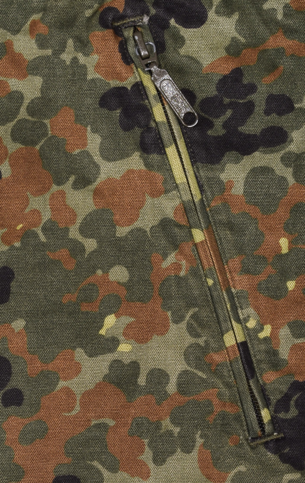 Парка flecktarn б/у Германия