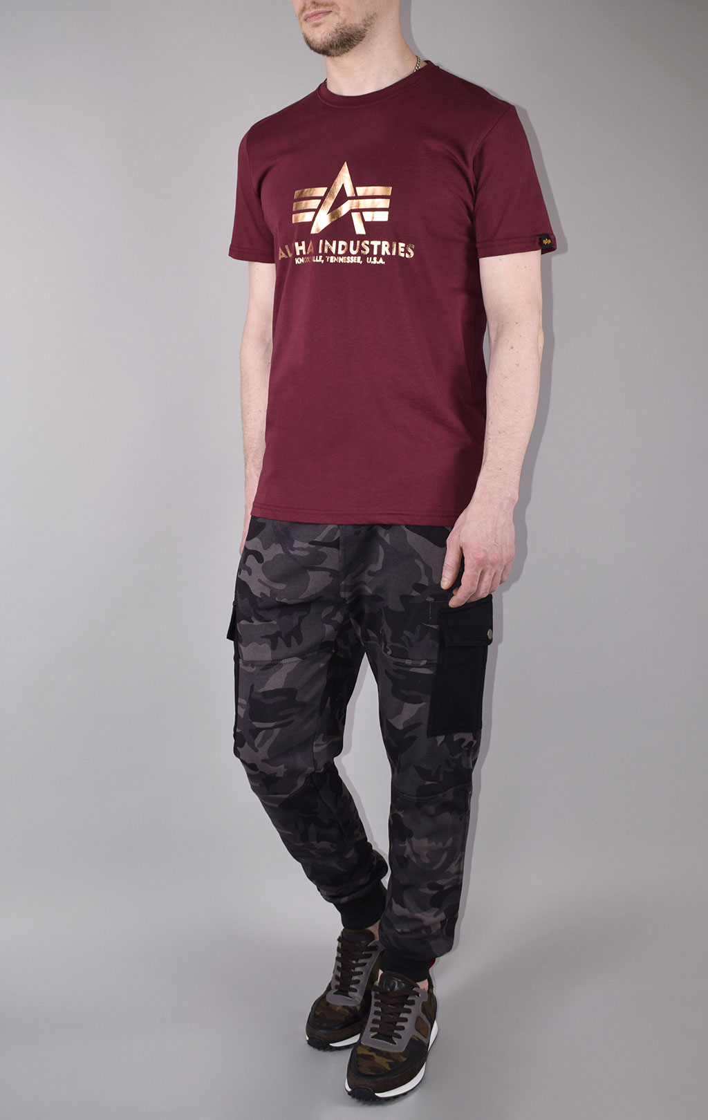 Футболка ALPHA INDUSTRIES BASIC T burgundy/gold 