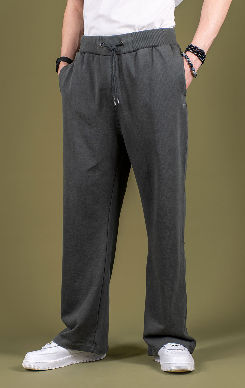 Брюки спортивные джоггеры ALPHA INDUSTRIES ESSENTIAL FRENCH TERRY SWEATPANTS SS 25 m charcoal 