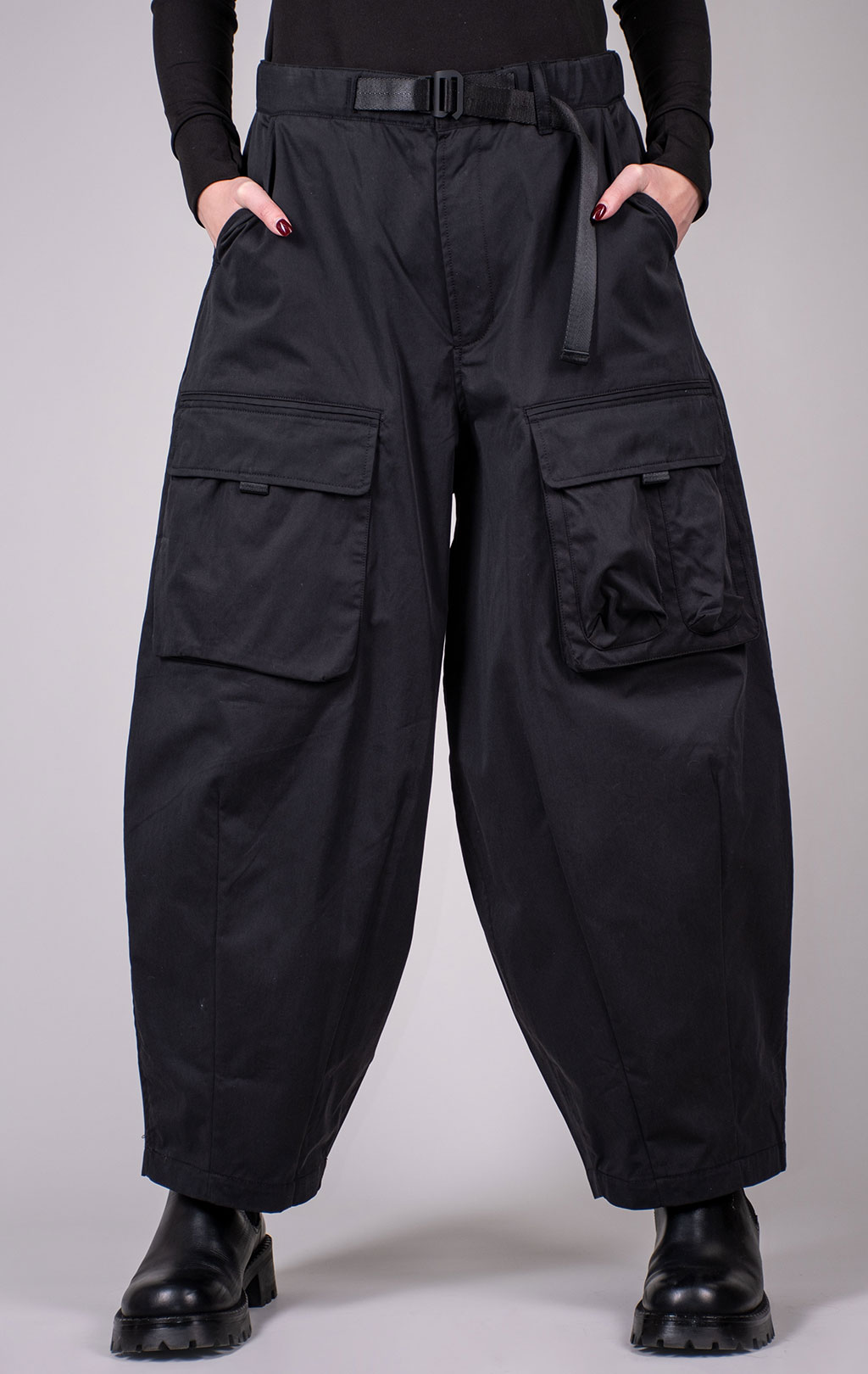 Брюки-карго ALPHA INDUSTRIES OVERSIZED TACTICAL PANT FW 24/25 black 