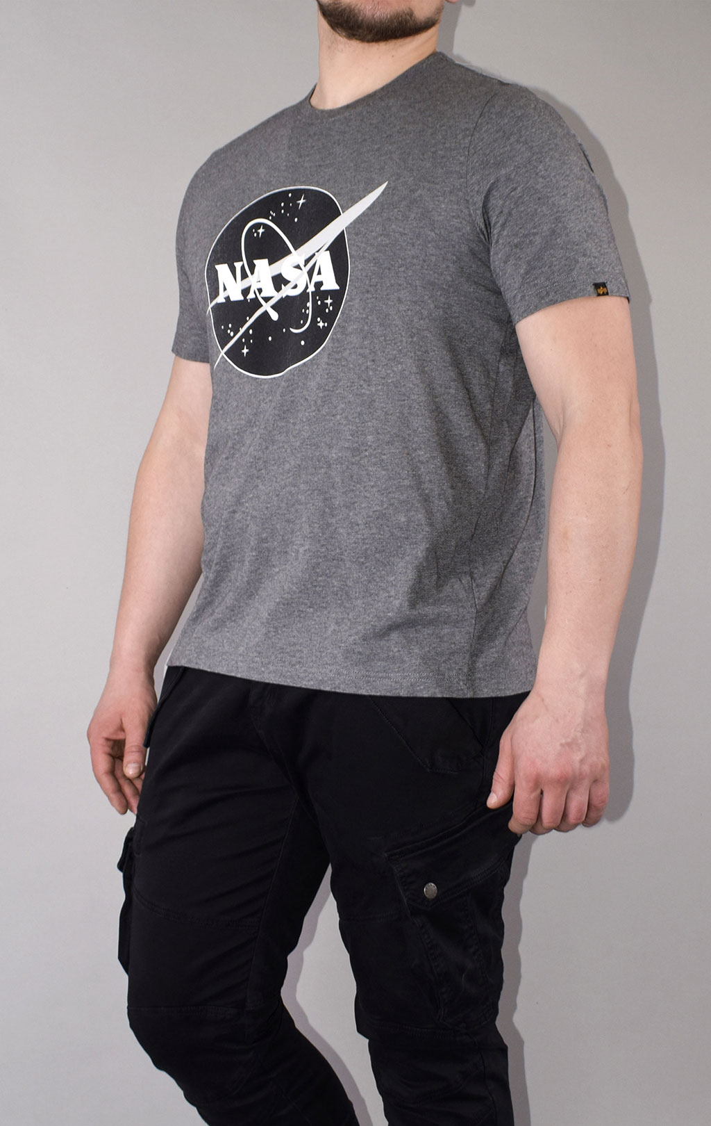 Футболка ALPHA INDUSTRIES NASA LOGO medium charcoal heather 