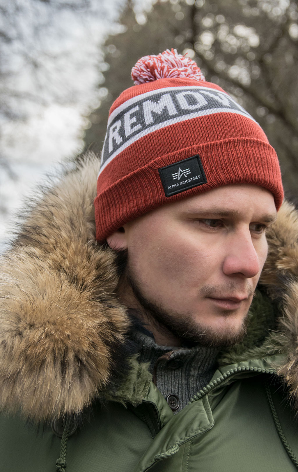 Шапка ALPHA INDUSTRIES RBF BOBBLE BEANIE red 