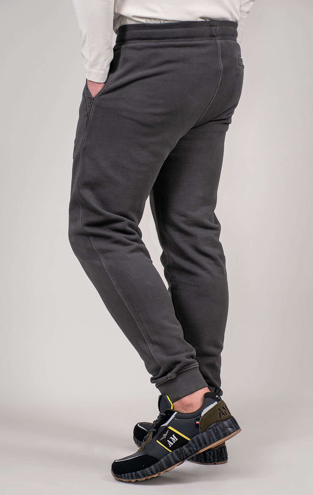Брюки спортивные AERONAUTICA MILITARE FW 24/25/TR black washed (PF 948) 