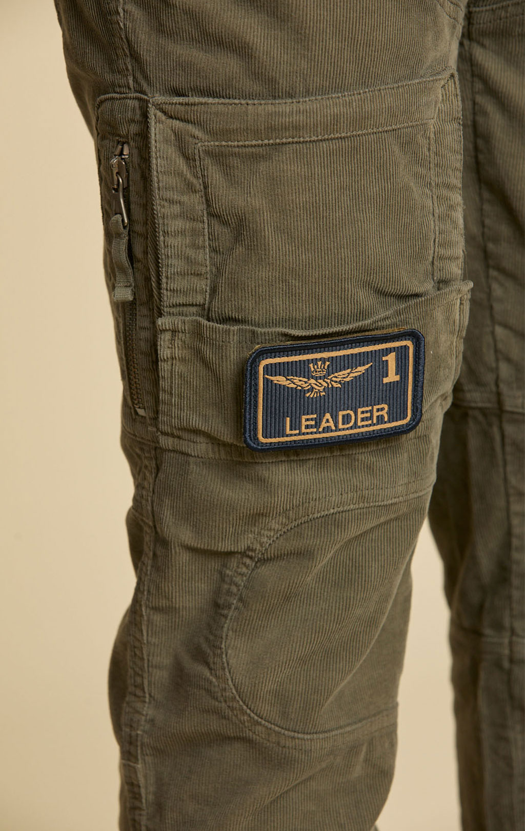 Брюки-карго AERONAUTICA MILITARE ANTI-G вельвет FW 26/27/AL tea leaf (PA 1664) 