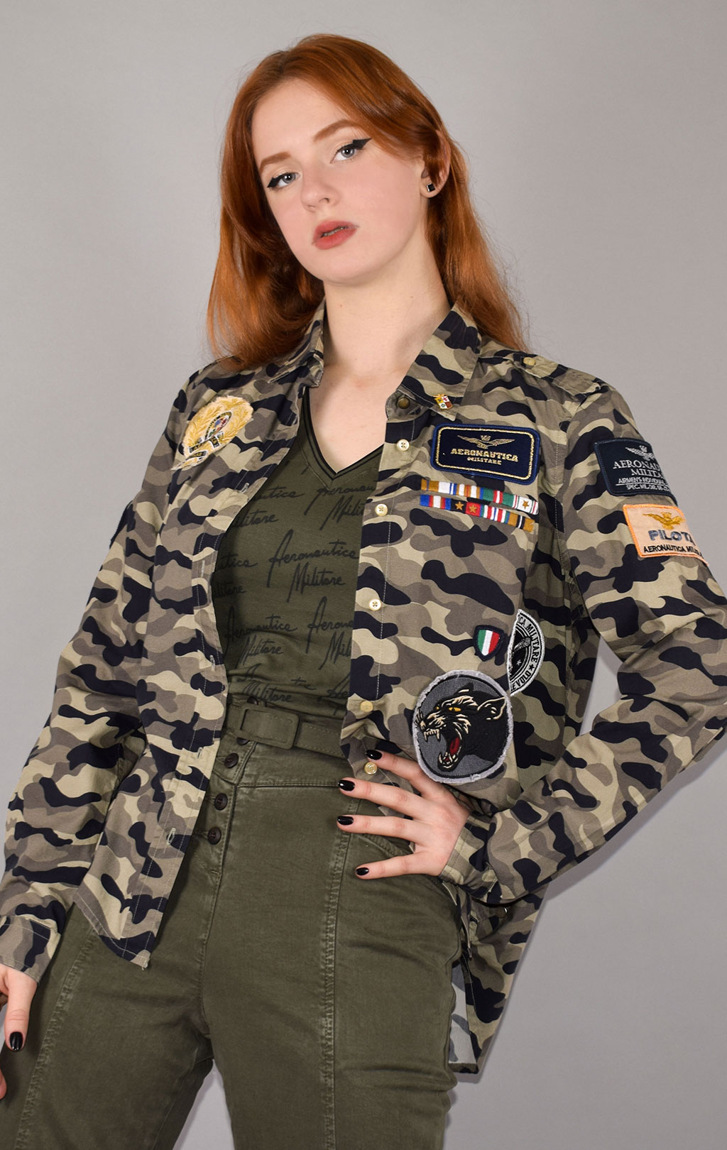 Женская рубашка AERONAUTICA MILITARE SS 20/IN camouflage verde militare (CA 1152) 