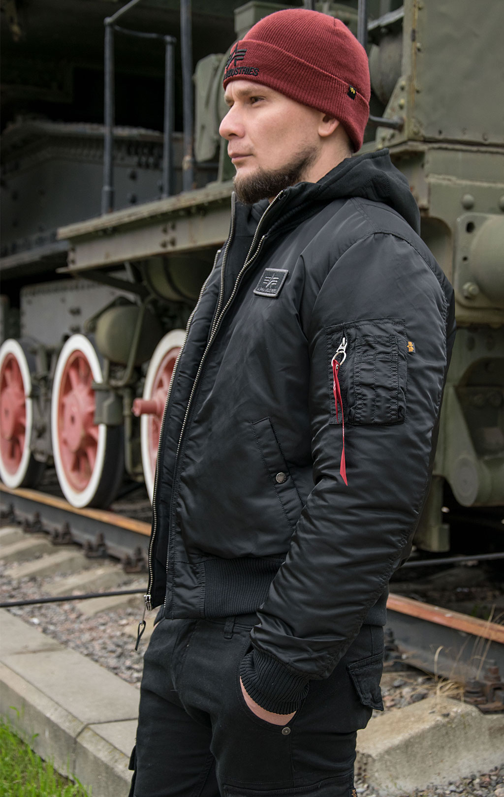 Куртка-бомбер лётная ALPHA INDUSTRIES D-Tec MA-1 black/black 