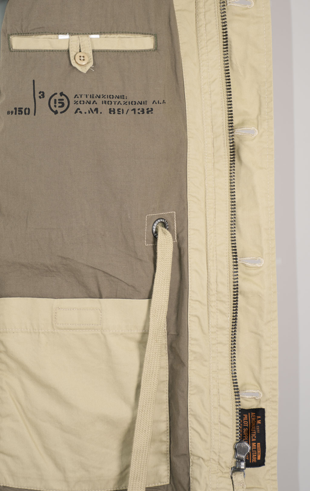 Ветровка AERONAUTICA MILITARE M-65 SS 25 m/IN antelope beige (AB 2212) 