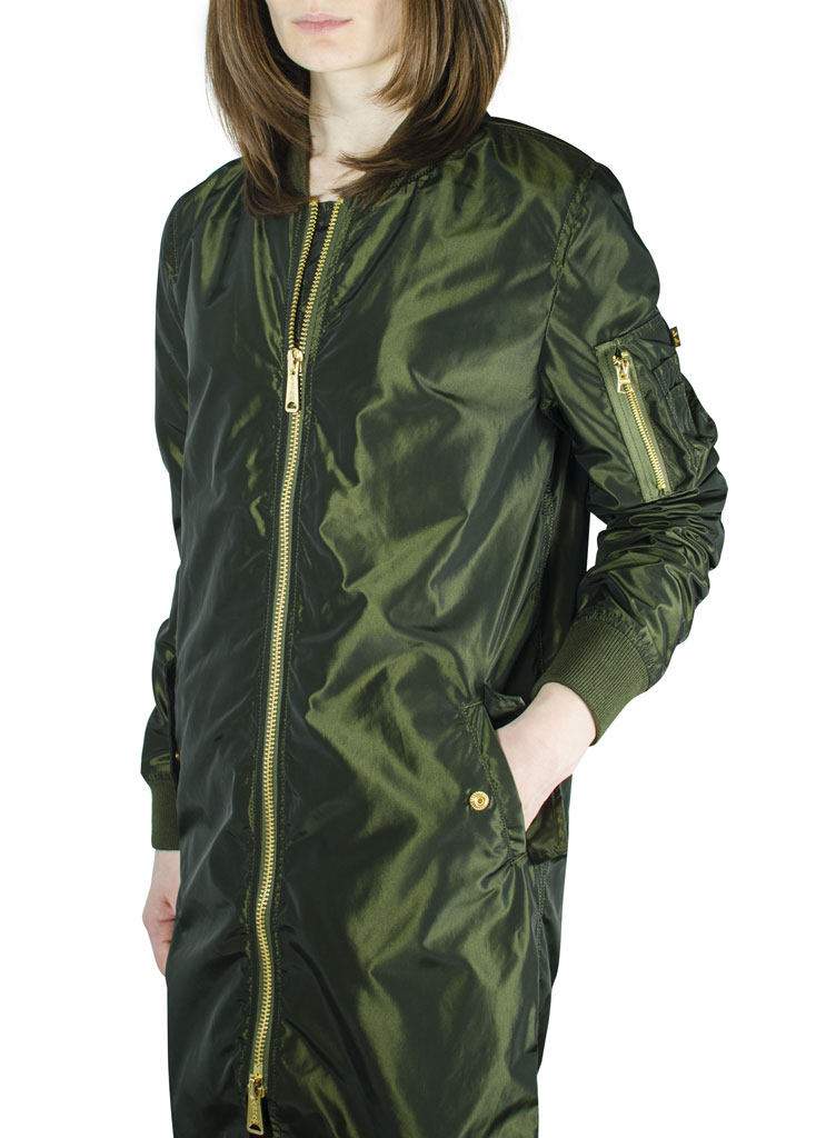 Женская ветровка-бомбер удлинённая ALPHA INDUSTRIES LW COAT IRIDIUM MA-1 dark green 