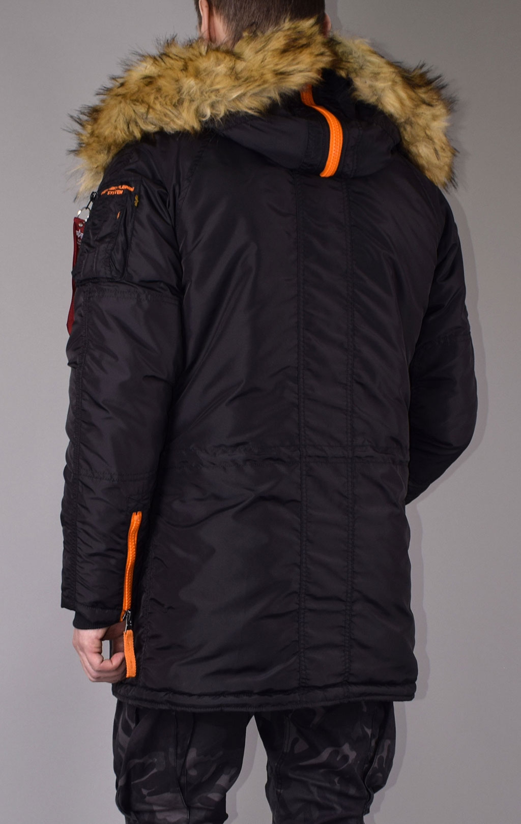 Аляска ALPHA INDUSTRIES PPS N-3B black/orange 