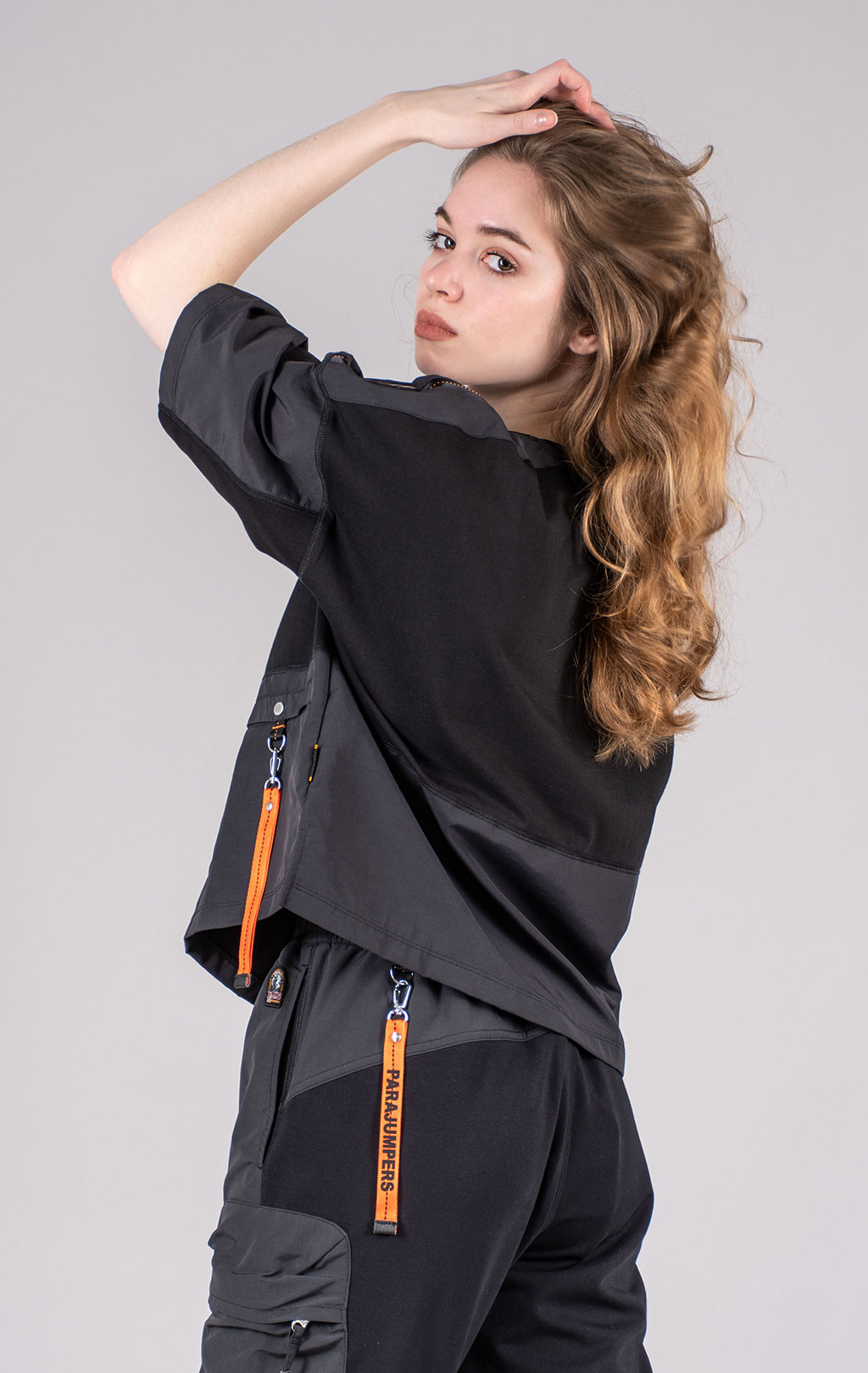 Женская футболка-кроп PARAJUMPERS NEW BRANDY SS 25 m black 