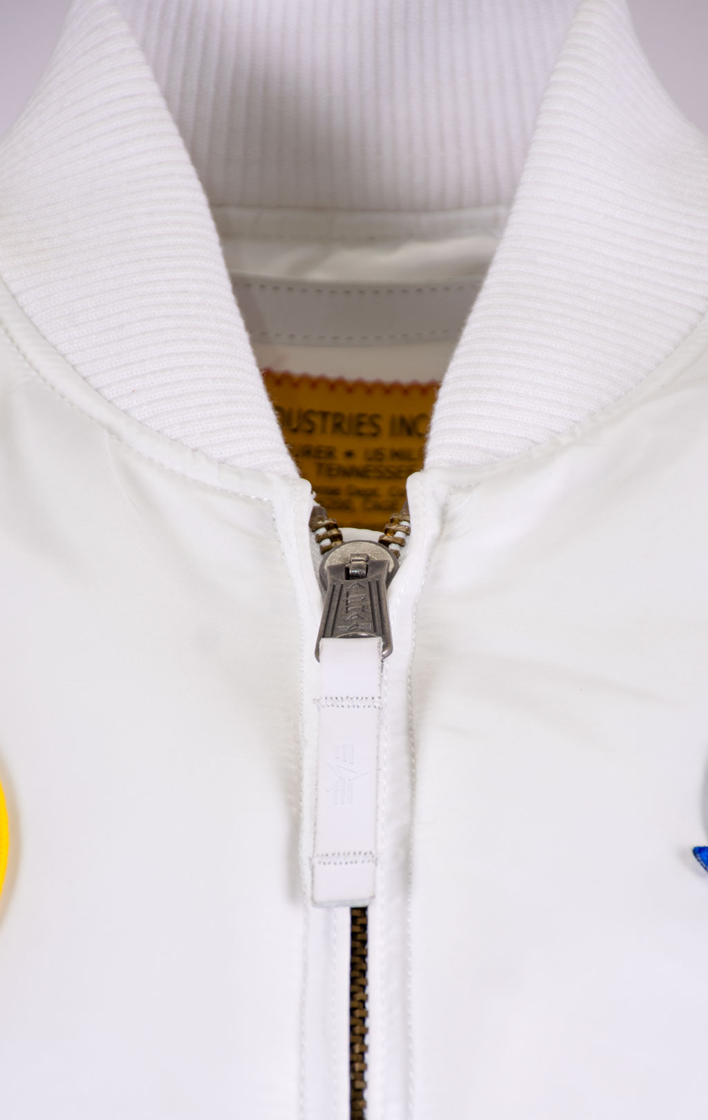 Бомбер ALPHA INDUSTRIES MA-1 VF NASA white 