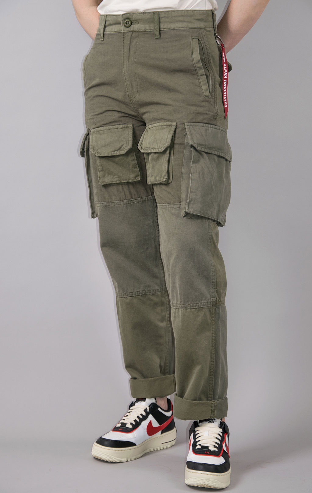 Брюки-карго ALPHA INDUSTRIES MIXED MEDIA CARGO PANT SS 23 OG-107 green 