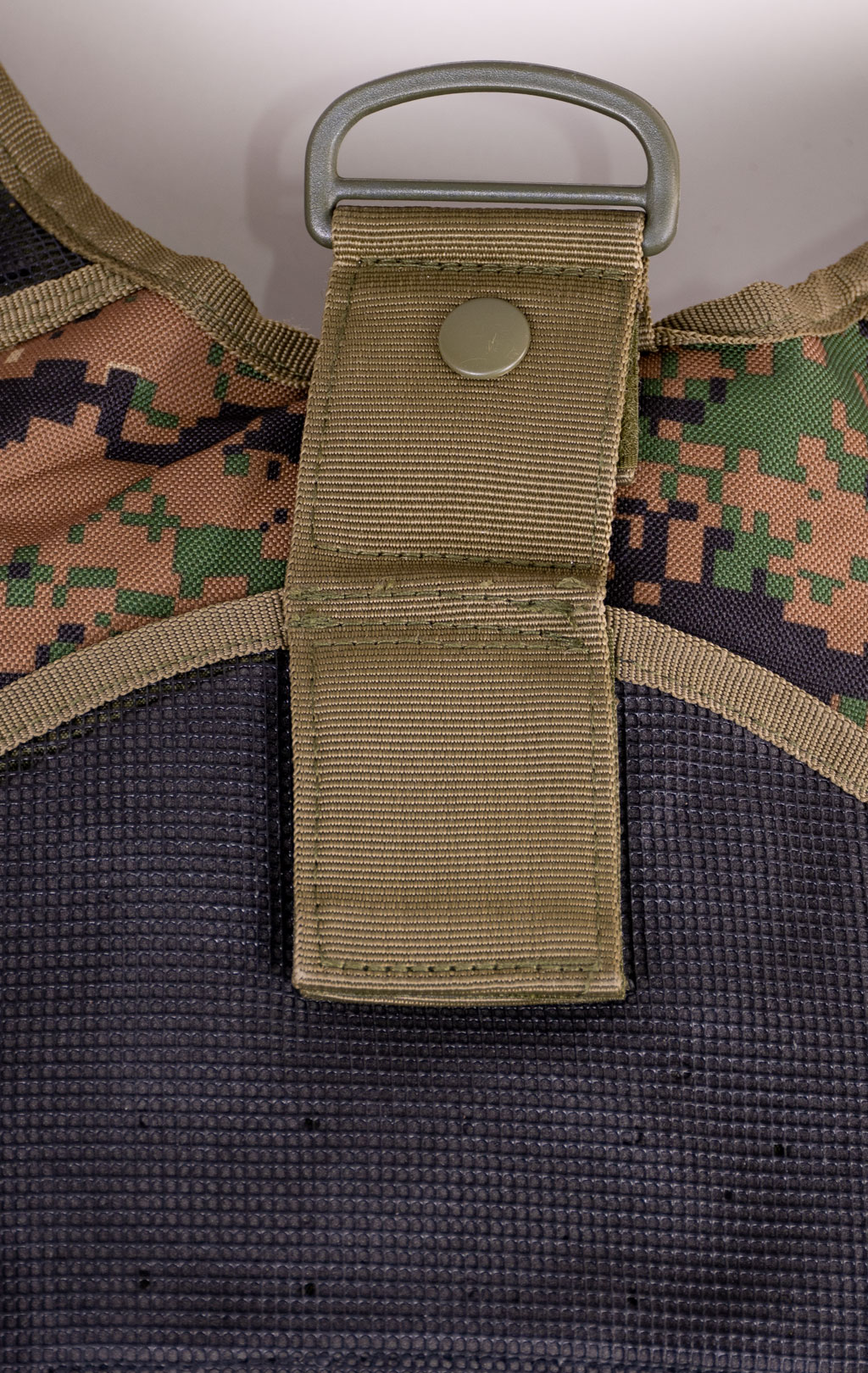 Сумка через плечо тактическая Hausheng SLING MOLLE 25x15x30 digital woodland PK-402 