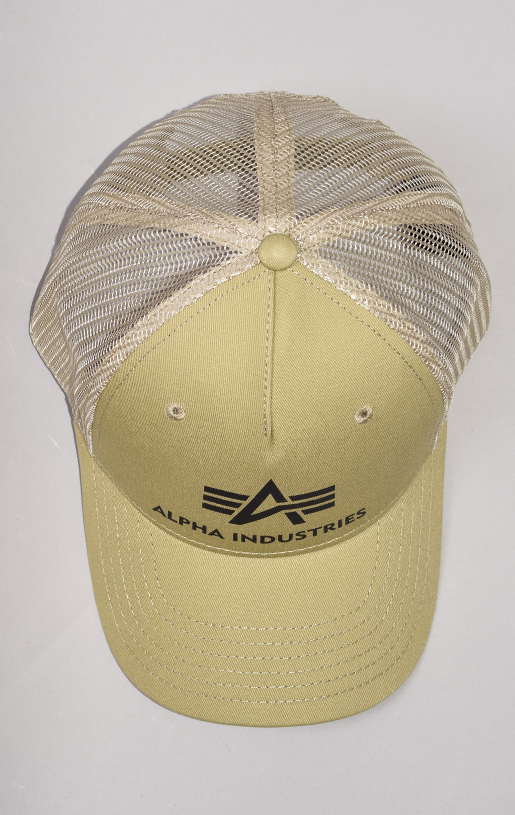 Бейсболка ALPHA INDUSTRIES BASIC TRUCKER CAP sand 