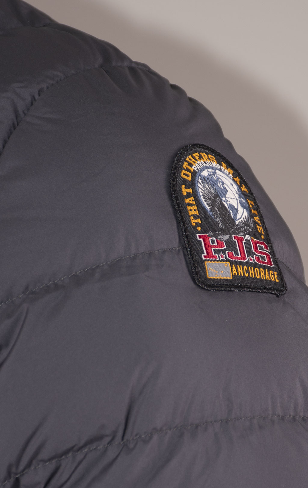 Куртка-пуховик лёгкая PARAJUMPERS UGO FW 25/26 phantom 