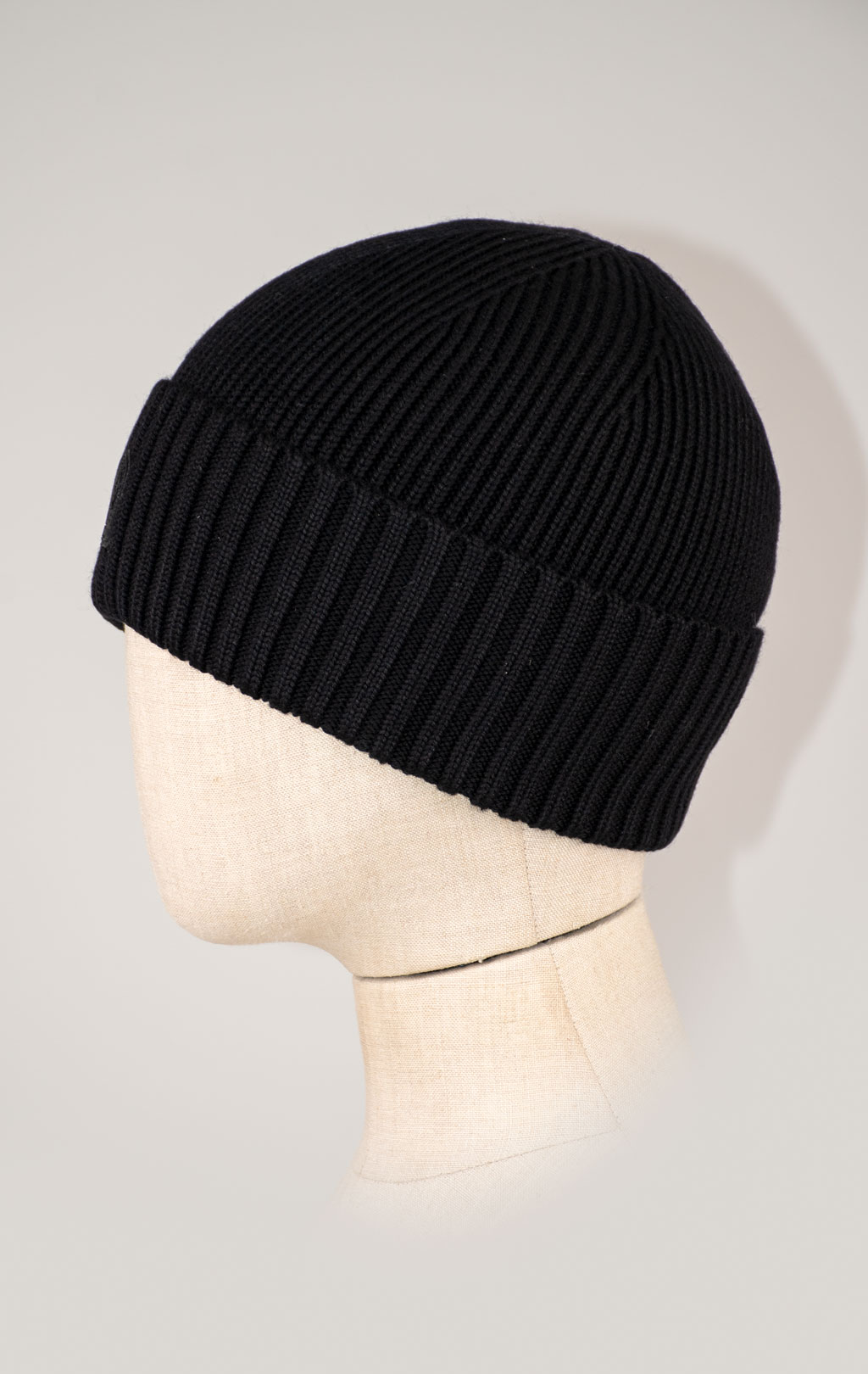 Шапка вязаная PARAJUMPERS PLAIN BEANIE FW 25/26 black 