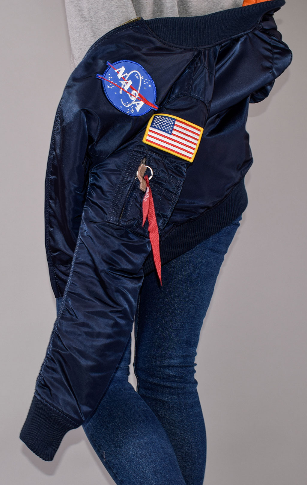 Женская куртка-бомбер лётная ALPHA INDUSTRIES VF NASA MA-1 rep. blue 