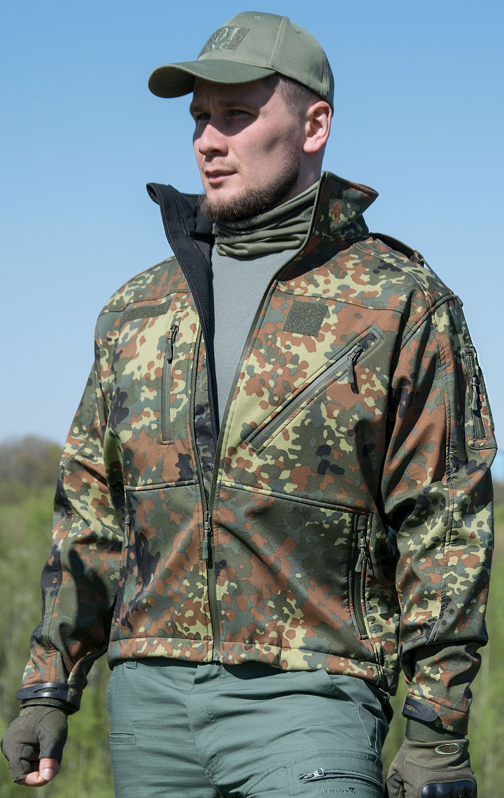 Куртка Mil-Tec Soft Shell с капюшоном flecktarn 