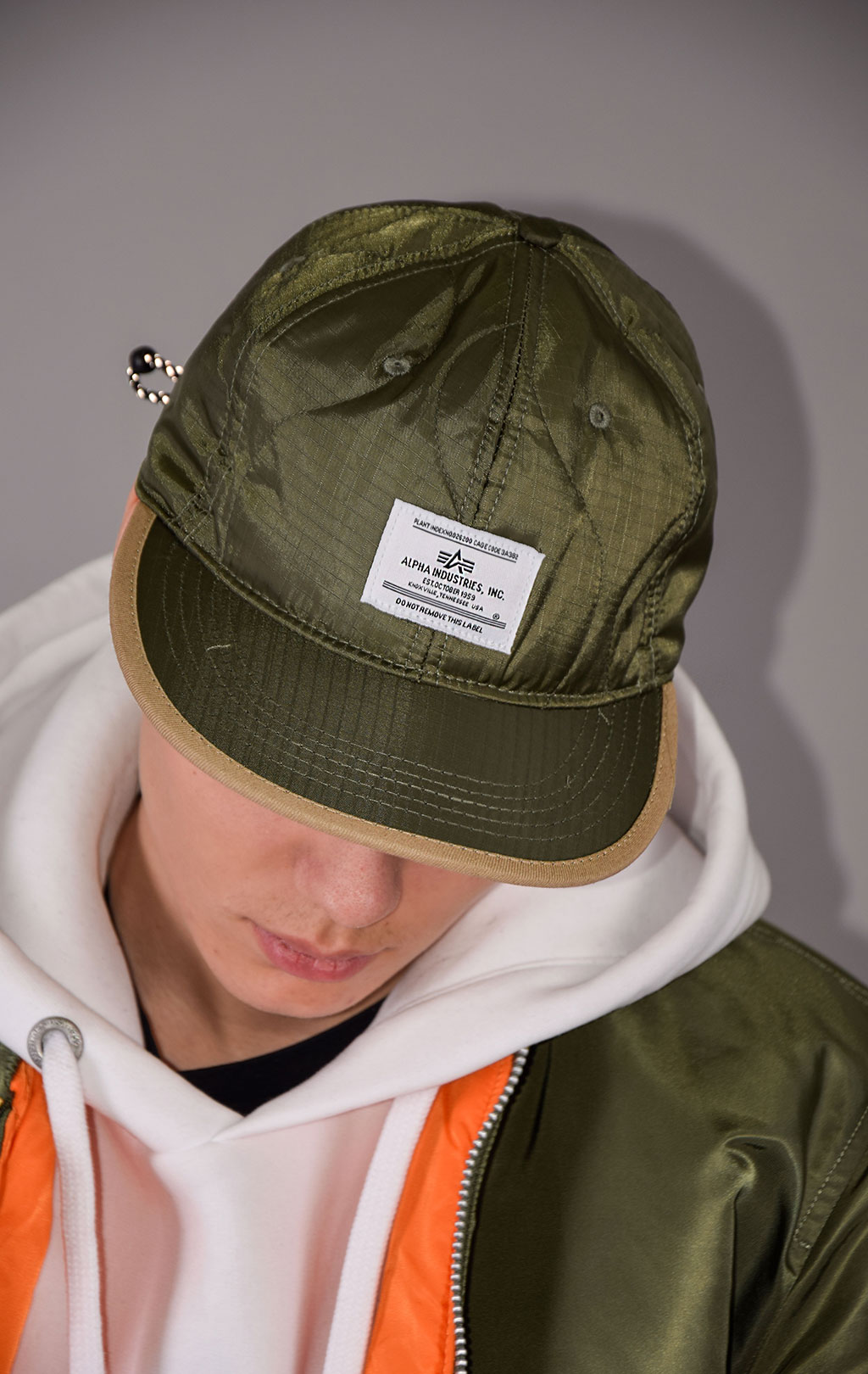 Бейсболка ALPHA INDUSTRIES QUILTED CAP FW 22/23 olive 