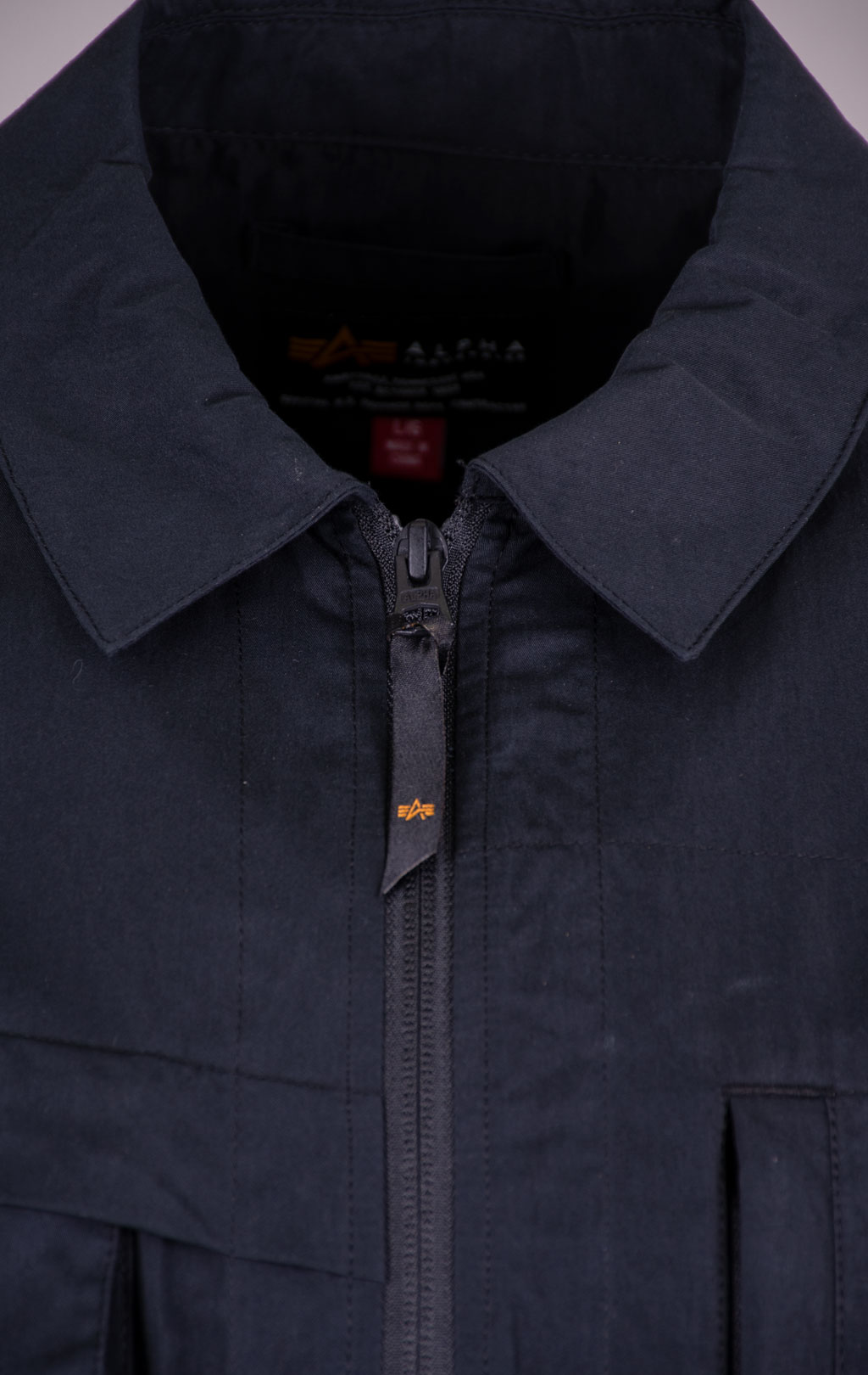 Ветровка-рубашка ALPHA INDUSTRIES SHORT SLEEVE MULTI POCKET ZIPPERED SHIRT JACKET SS 24 m black 