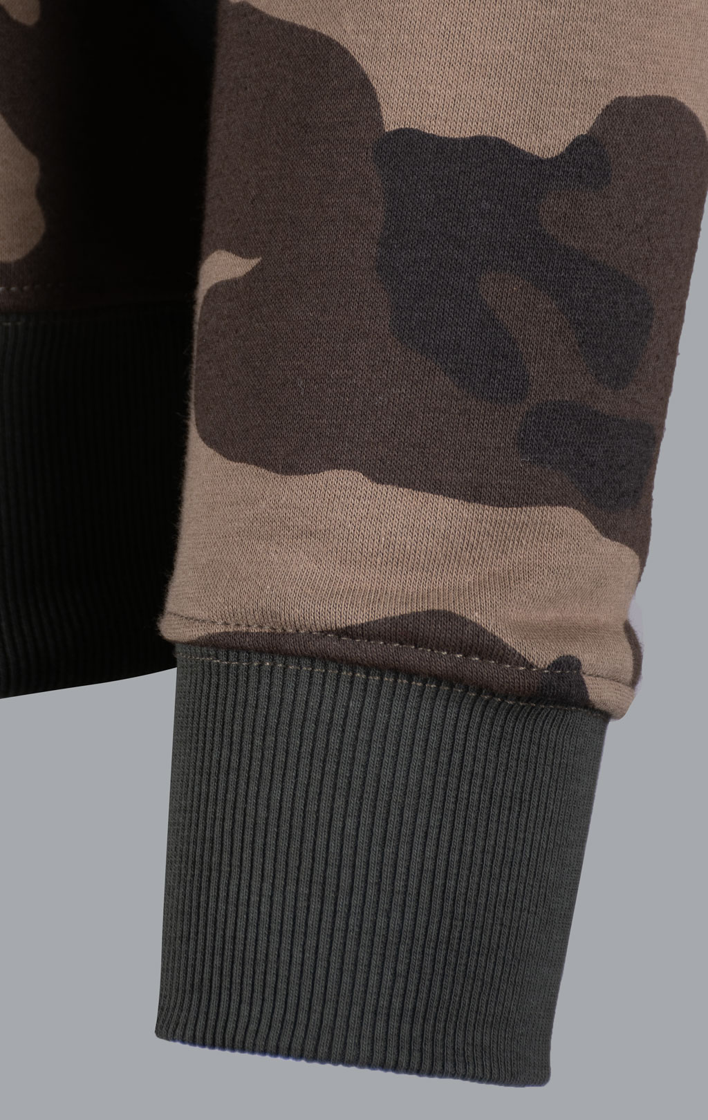Свитшот ALPHA INDUSTRIES BASIC SWEATER camo woodland 65 