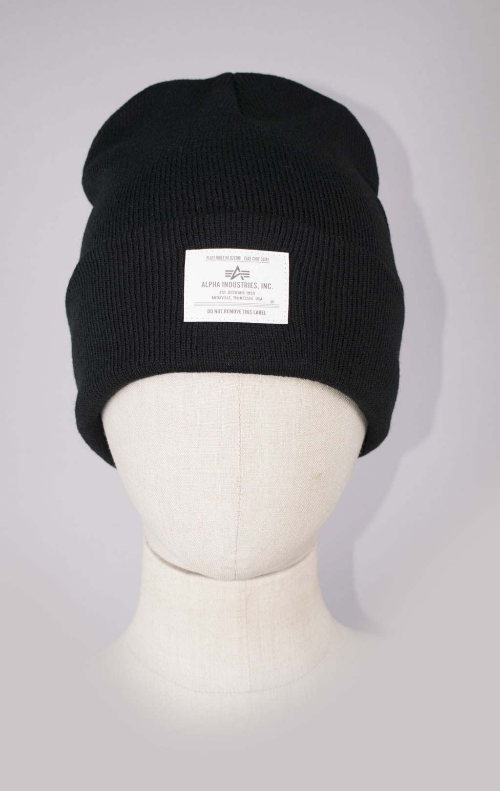 Шапка ALPHA INDUSTRIES ESSENTIAL BEANIE FW 23/24 black 