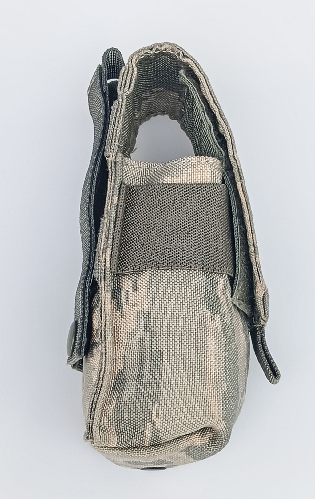 Подсумок магазинный M4 MOLLE Two Mag abu б/у США