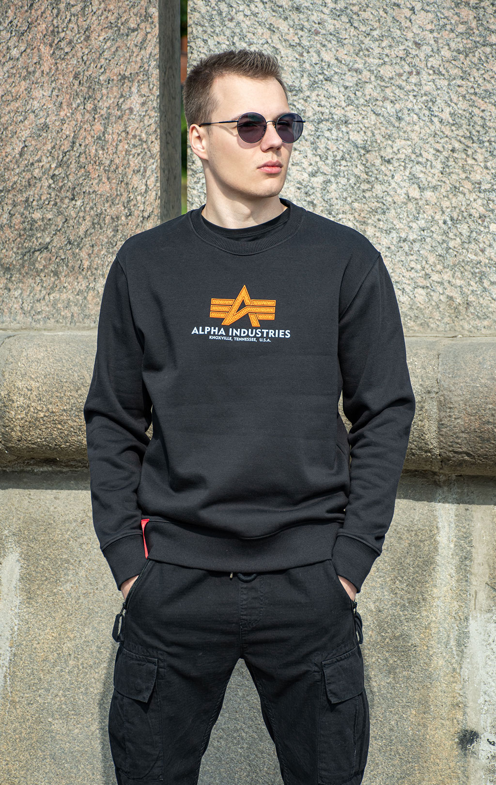 Свитшот ALPHA INDUSTRIES BASIC SWEATER RUBBER black 