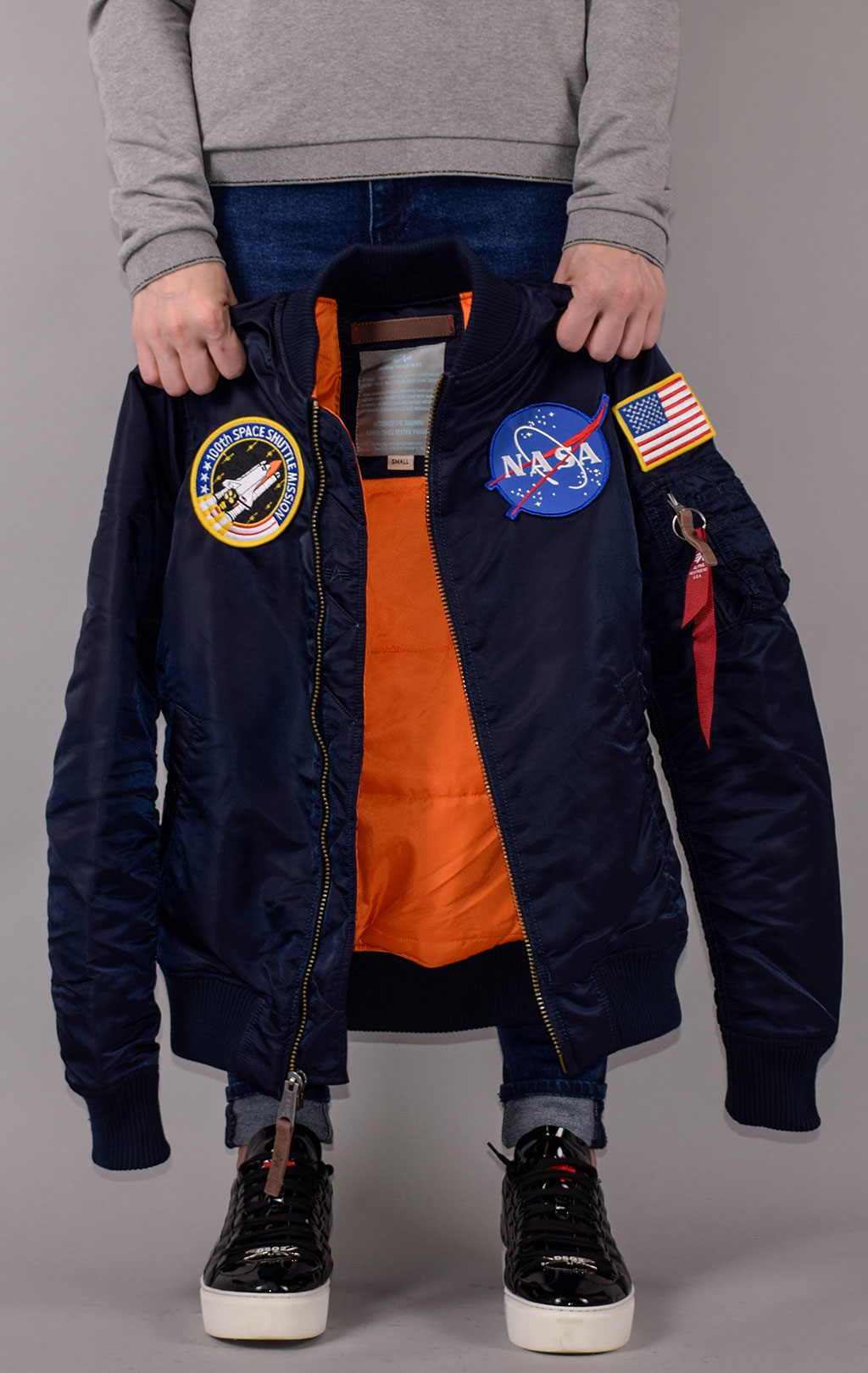 Женская куртка-бомбер лётная ALPHA INDUSTRIES VF NASA MA-1 rep. blue 