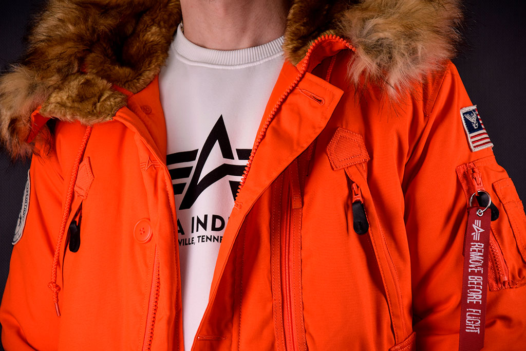 Аляска короткая ALPHA INDUSTRIES POLAR SV flame orange 