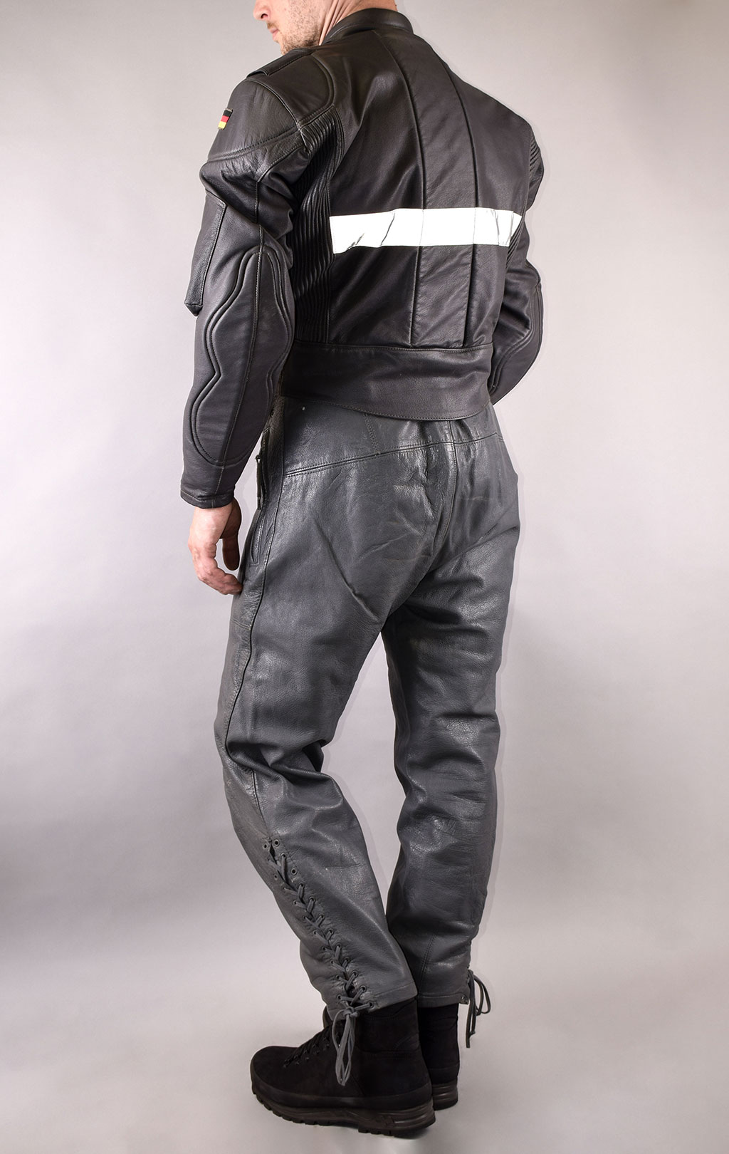 Куртка мотоциклетная кожа grey б/у Германия