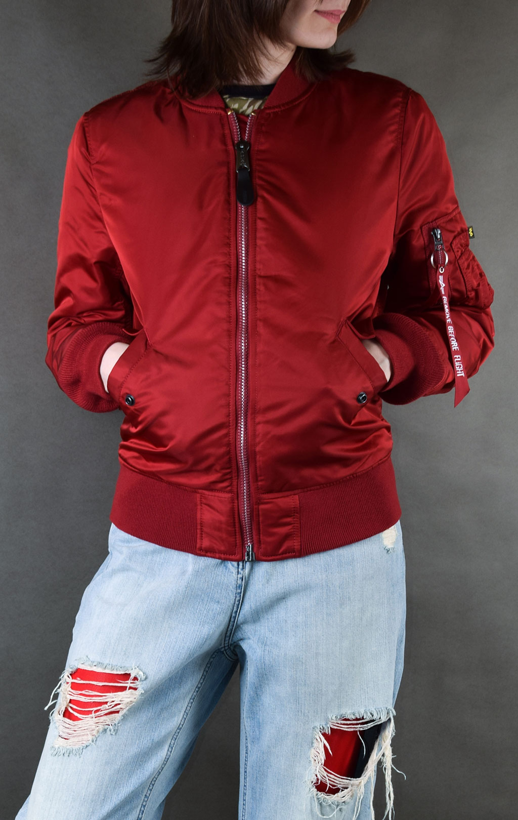 Женский бомбер ALPHA INDUSTRIES MA-1 W red commander 