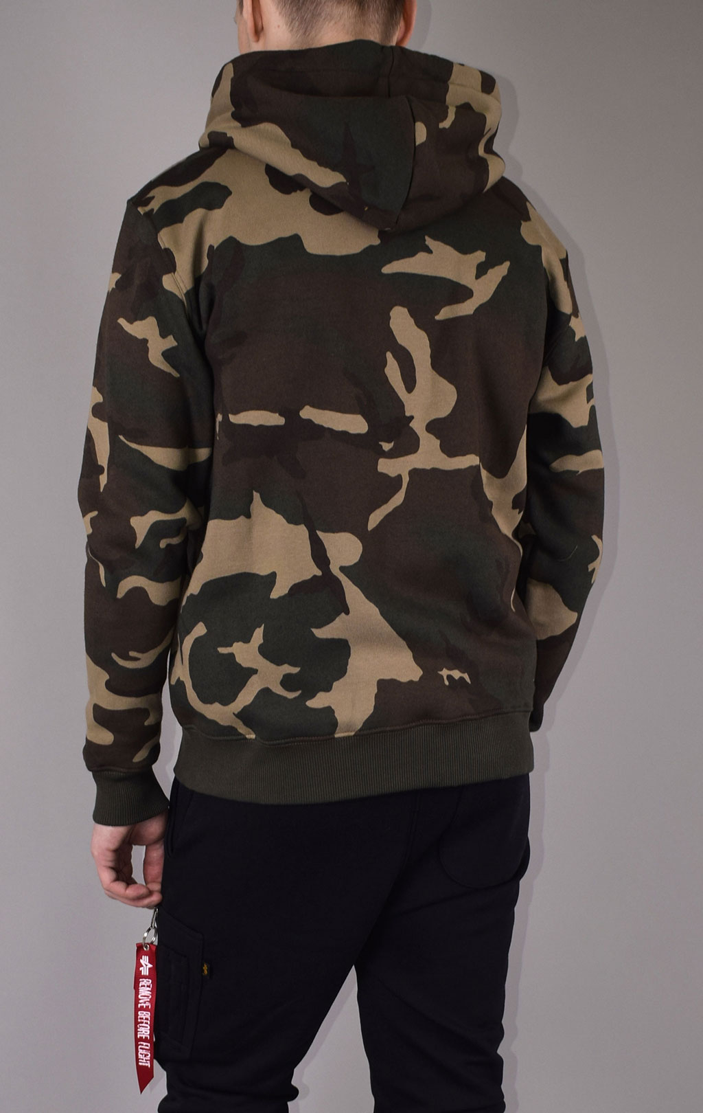 Толстовка ALPHA INDUSTRIES FOAM PRINT HOODY camo woodland 65 