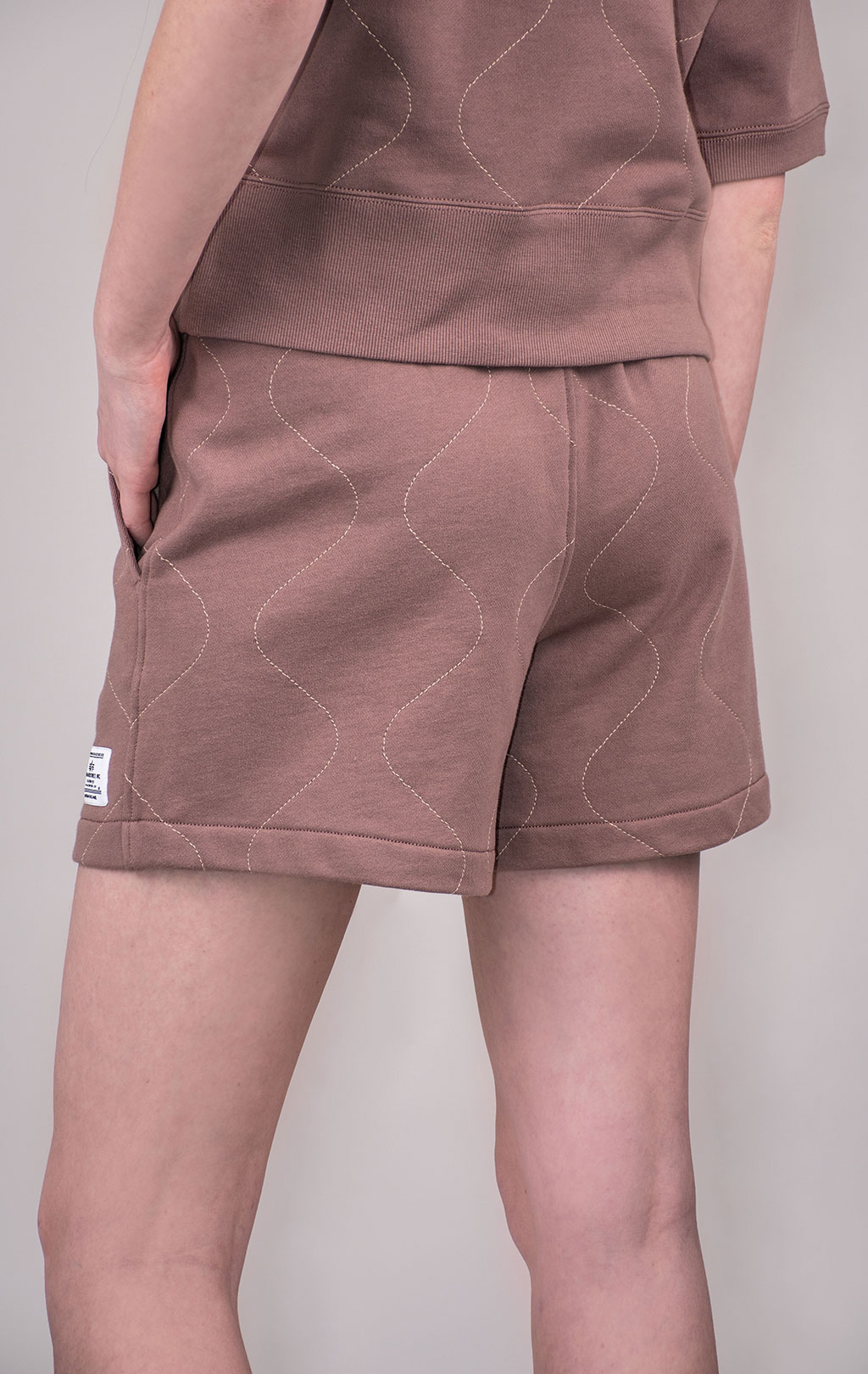 Женские шорты ALPHA INDUSTRIES QUILTED SHORT SS 24 m dusty purple 