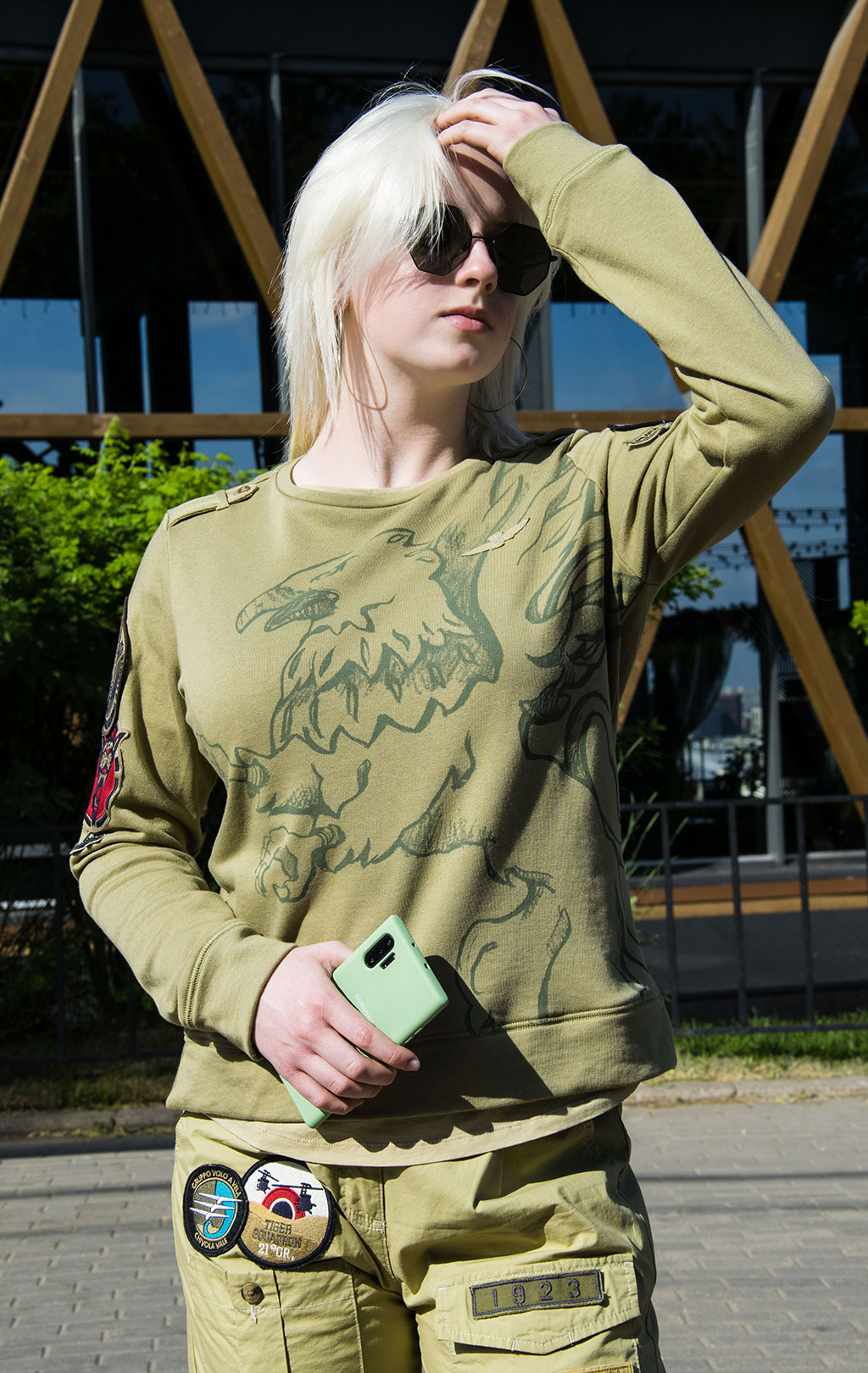 Женский свитшот AERONAUTICA MILITARE SS 22/IN khaki (FE 1685) 