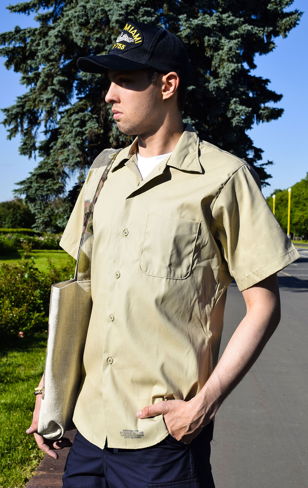 Рубашка Institution Shirt khaki США