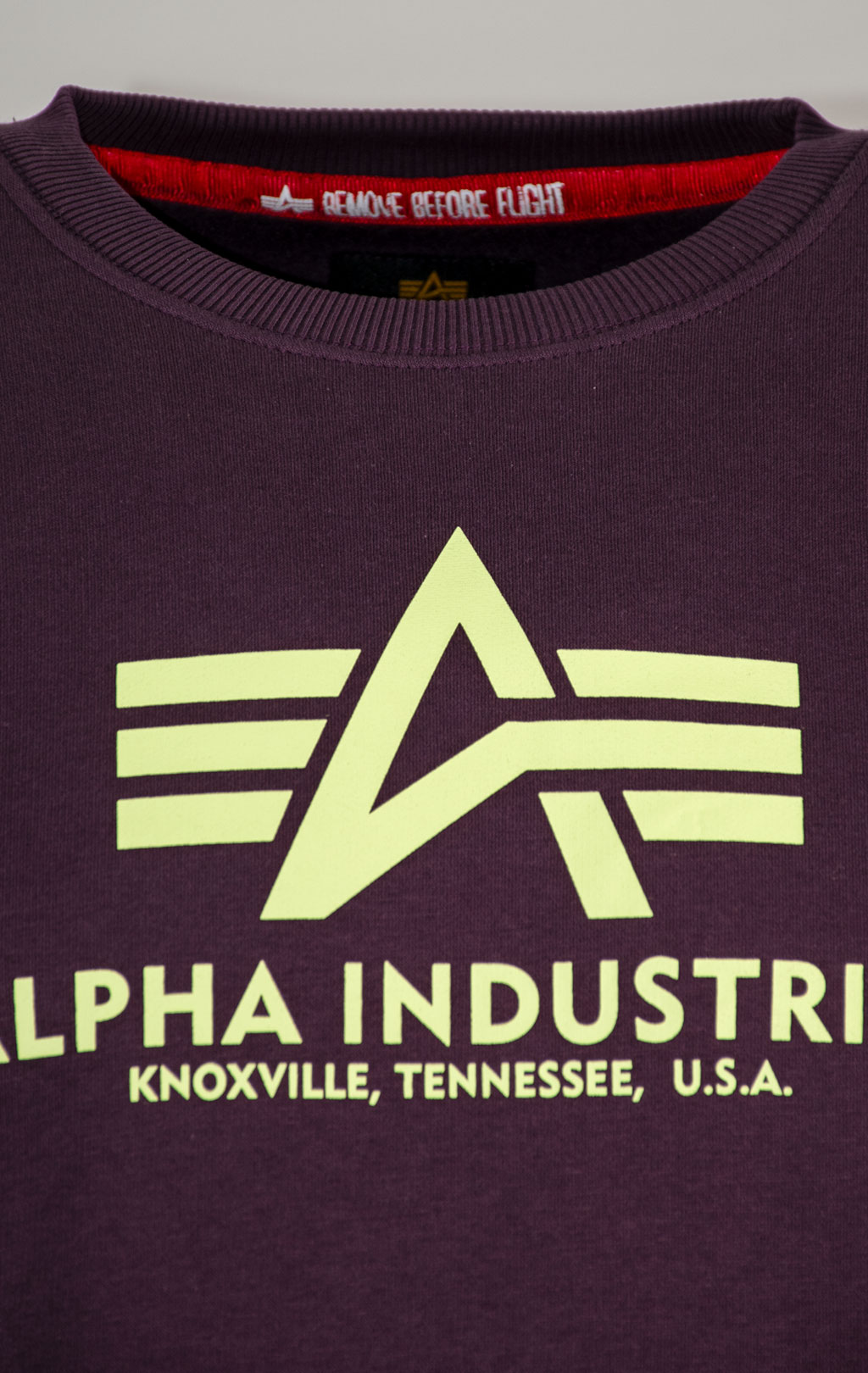 Свитшот ALPHA INDUSTRIES BASIC SWEATER plum 