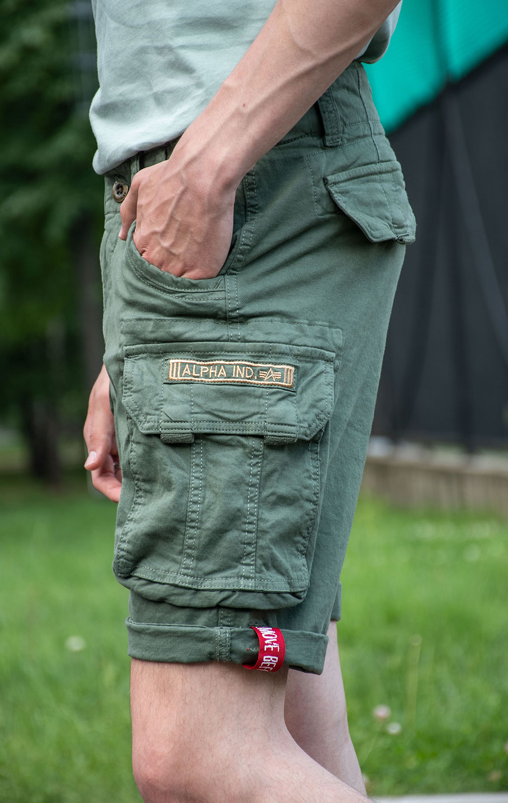 Шорты ALPHA INDUSTRIES CREW SHORT vintage green 